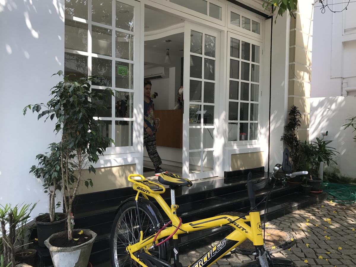 ホテル ダフォディルス スパイス コート Kochi エクステリア 写真